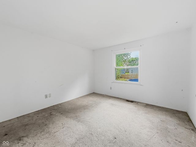 9520 Burrwood Court, Indianapolis, IN 46235