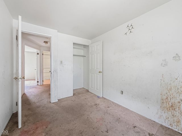 9520 Burrwood Court, Indianapolis, IN 46235