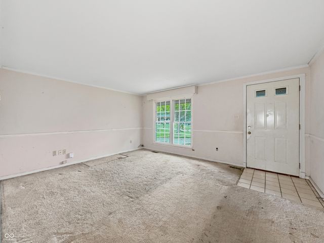 9520 Burrwood Court, Indianapolis, IN 46235