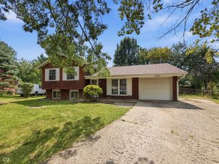 9520 Burrwood Court, Indianapolis, IN 46235