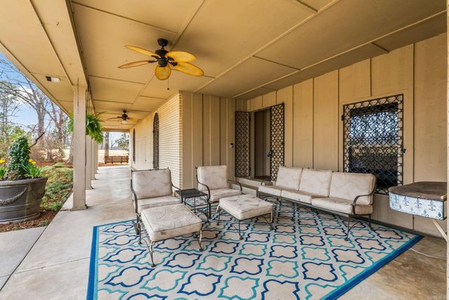 12 Edenwood Ln Lane, North Little Rock, AR 72116