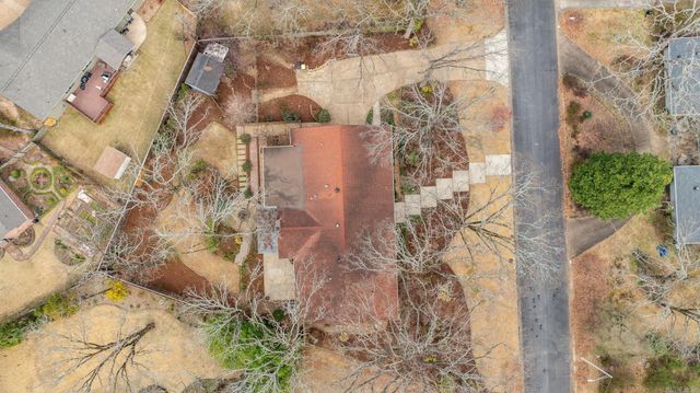 12 Edenwood Ln Lane, North Little Rock, AR 72116