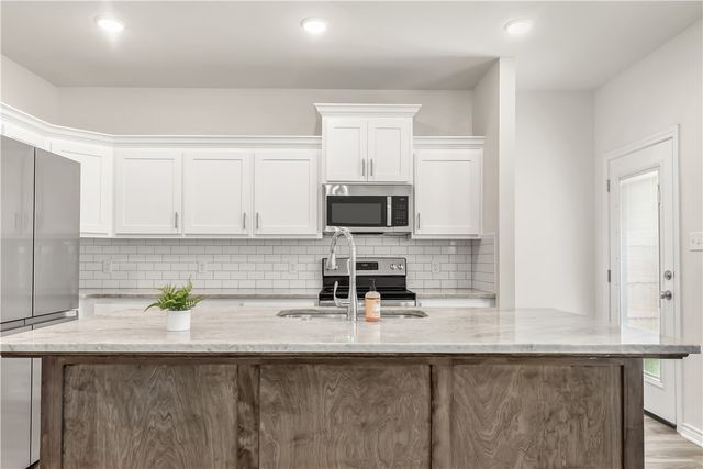 2509 Lightfoot Lane, Bryan, TX 77803