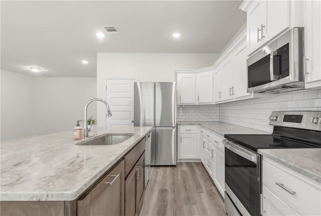 2509 Lightfoot Lane, Bryan, TX 77803