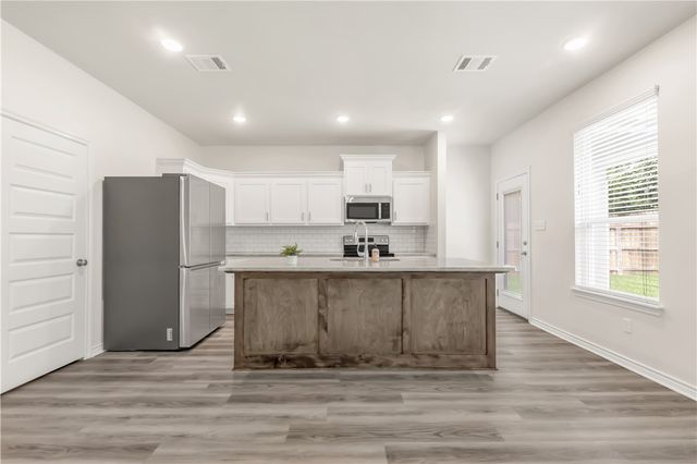 2509 Lightfoot Lane, Bryan, TX 77803