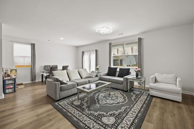 301 Oliver Way, Baxter, TN 38544