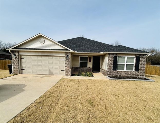 5668 Bent Creek Road, Shawnee, OK 74804