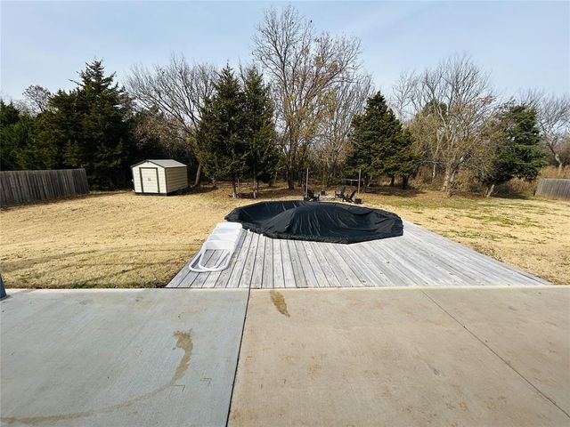 5668 Bent Creek Road, Shawnee, OK 74804