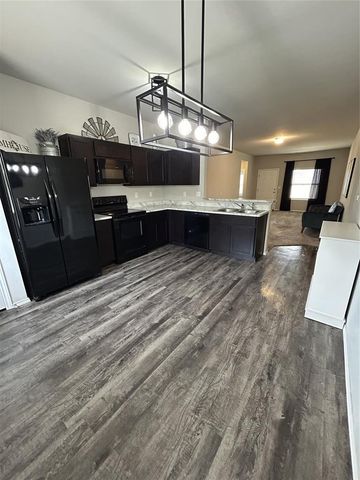 5668 Bent Creek Road, Shawnee, OK 74804