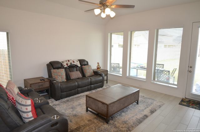 9417 Ironkeeper, San Antonio, TX 78254