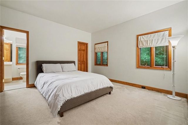 365 Crosstree Lane, Sandy Springs, GA 30328