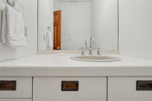 365 Crosstree Lane, Sandy Springs, GA 30328