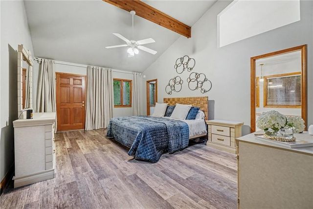 365 Crosstree Lane, Sandy Springs, GA 30328