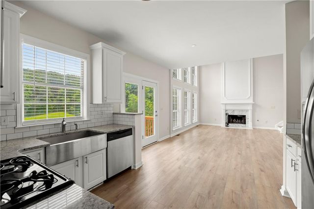 4256 Glenlake Parkway NW, Kennesaw, GA 30144