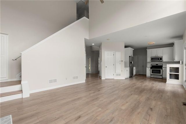 4256 Glenlake Parkway NW, Kennesaw, GA 30144
