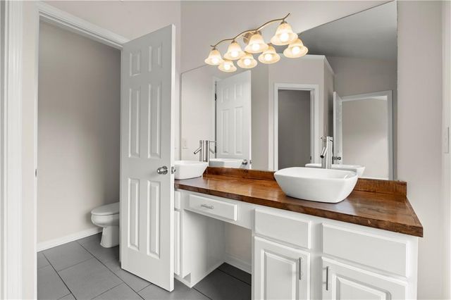 4256 Glenlake Parkway NW, Kennesaw, GA 30144