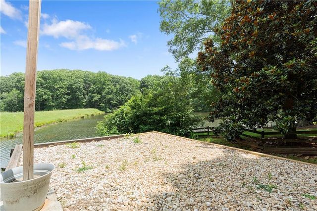 4256 Glenlake Parkway NW, Kennesaw, GA 30144