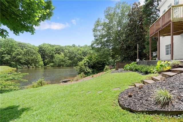 4256 Glenlake Parkway NW, Kennesaw, GA 30144