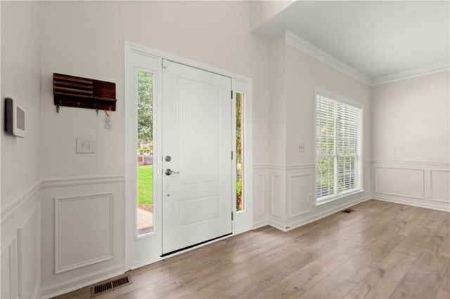 4256 Glenlake Parkway NW, Kennesaw, GA 30144