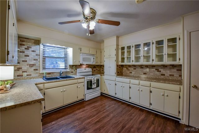 2515 Linda, Tuscaloosa, AL 35405