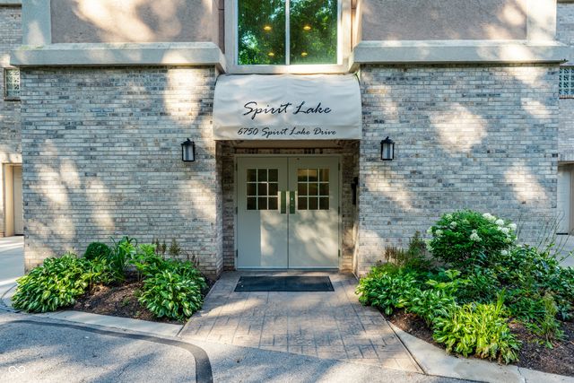 6750 Spirit Lake Drive 301, Indianapolis, IN 46220
