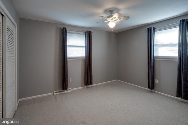 403 JAMAICA DR, Cherry Hill, NJ 08002