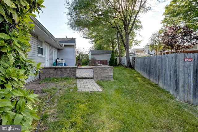 403 JAMAICA DR, Cherry Hill, NJ 08002