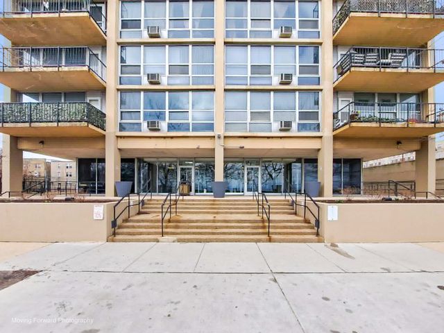 6730 S South Shore Drive 1504, Chicago, IL 60649