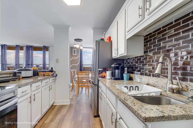 6730 S South Shore Drive 1504, Chicago, IL 60649