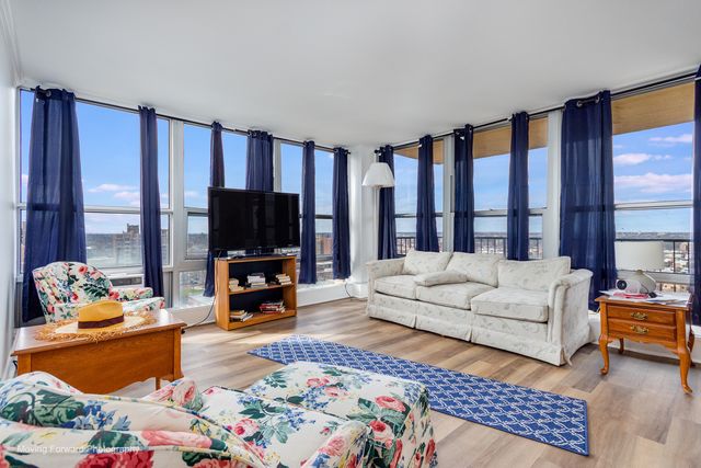 6730 S South Shore Drive 1504, Chicago, IL 60649