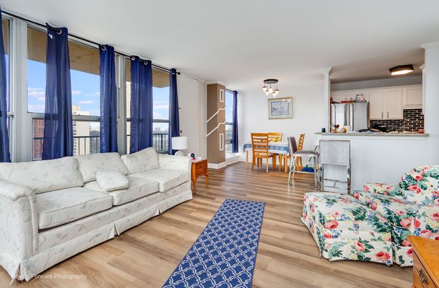 6730 S South Shore Drive 1504, Chicago, IL 60649