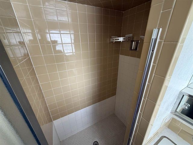 301 SE Brighton Dr, Lawton, OK 73507