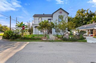 1002 NORMANDY AVE, Tyler, TX 75702