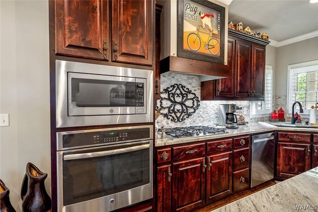 880 Savannah, Tuscaloosa, AL 35406