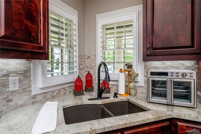 880 Savannah, Tuscaloosa, AL 35406