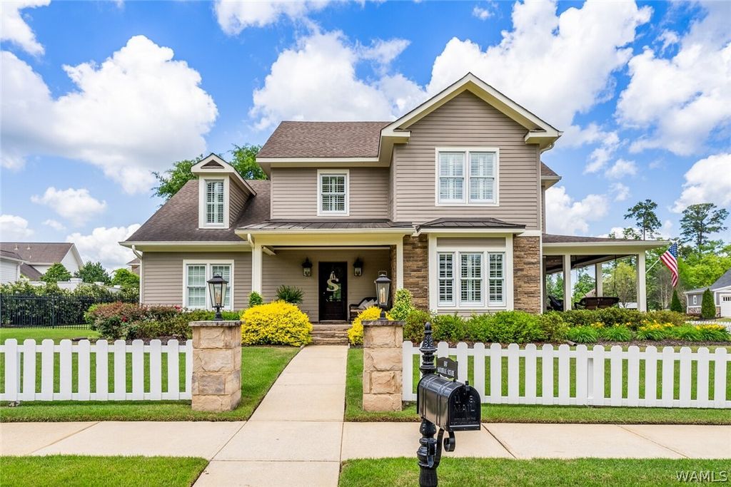 880 Savannah, Tuscaloosa, AL 35406