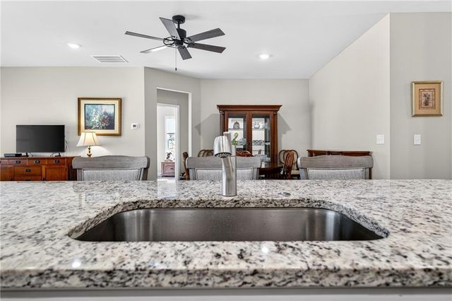 118 Cherokee Drive, Waleska, GA 30183
