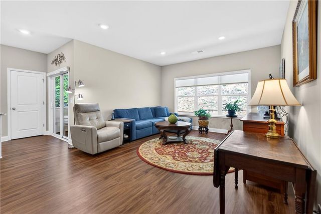 118 Cherokee Drive, Waleska, GA 30183
