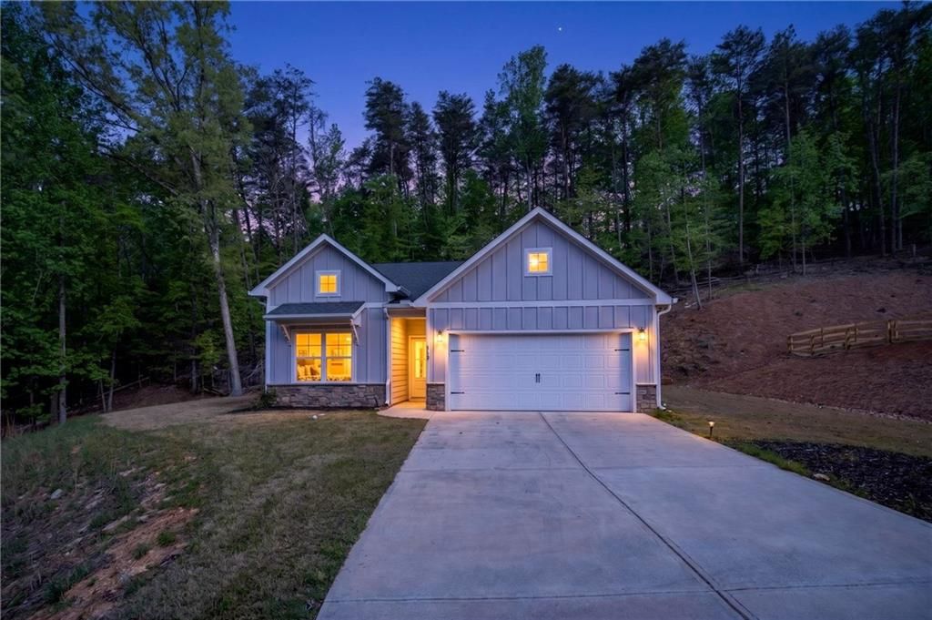118 Cherokee Drive, Waleska, GA 30183