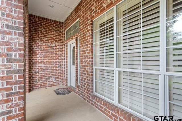 6529 Salisbury Ln, Tyler, TX 75703