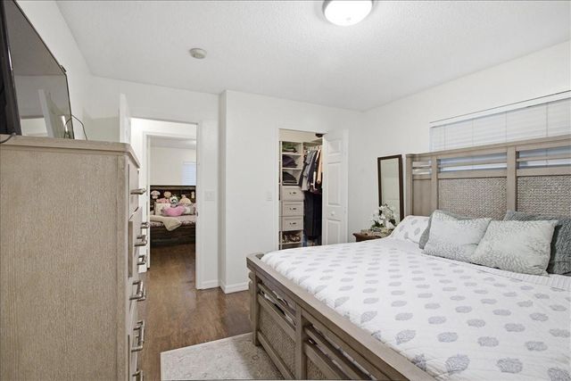 18101 PARADISE POINT DRIVE, Tampa, FL 33647