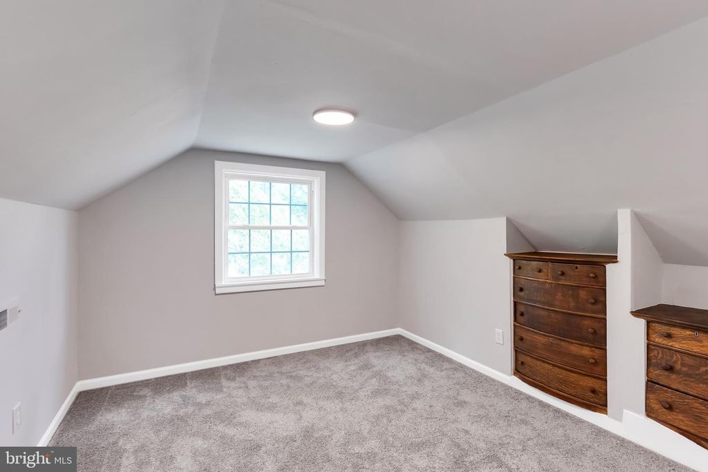 Image 19 of property listing at 30536 BENNETT RD, Salisbury, MD 21804