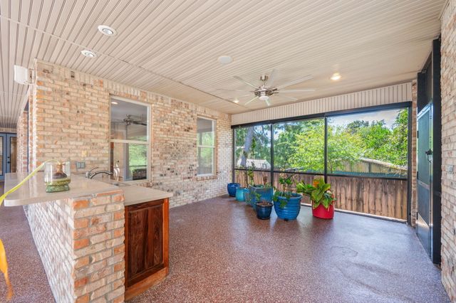 14 Blenheim Road, Shalimar, FL 32579