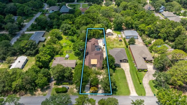 14 Blenheim Road, Shalimar, FL 32579