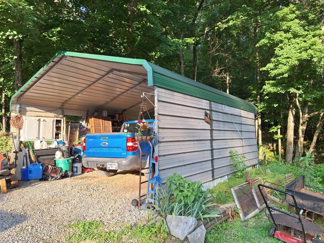 948 Wilson Station Road, Englewood, TN 37329