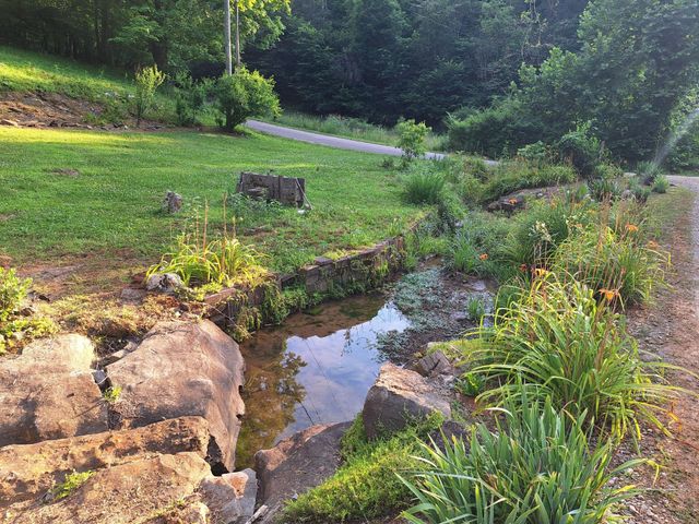 948 Wilson Station Road, Englewood, TN 37329