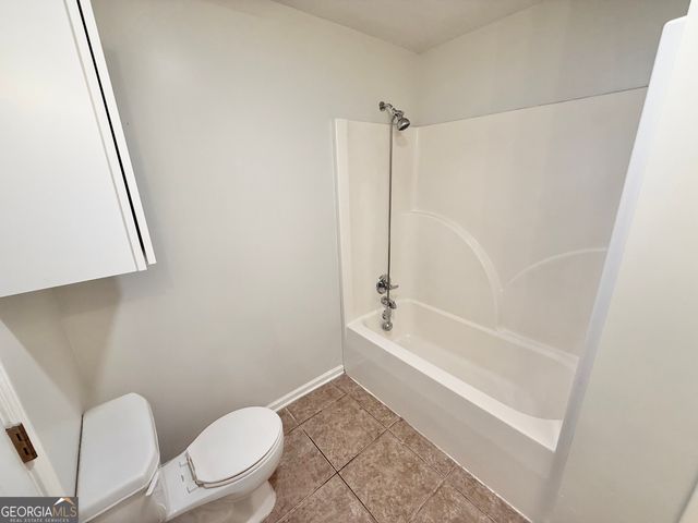 206 Willow Drive, Glennville, GA 30427