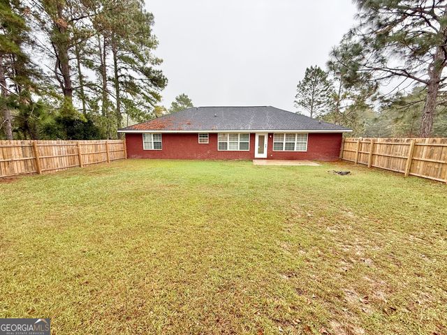 206 Willow Drive, Glennville, GA 30427