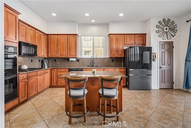 907 Valerie, Tehachapi, CA 93561