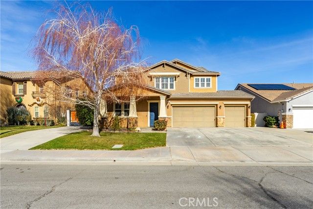 907 Valerie, Tehachapi, CA 93561